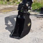 Geith Mechanical Quick Coupler in reverse